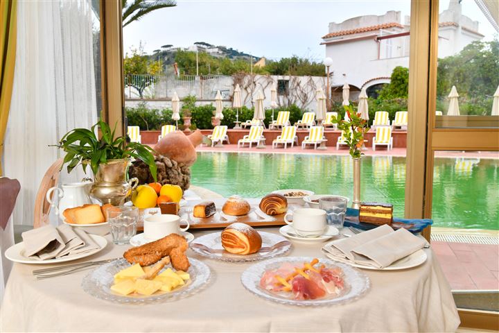 Ischia 5 stelle settembre tra terme, piscine e beauty farm